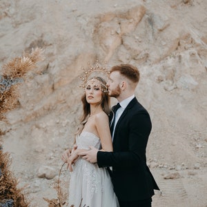 Gold halo crown, Dandelion flower crown, Flower crown, Gold crown, Wedding headpiece, Bridal crown, Burning man, Festival headband image 2