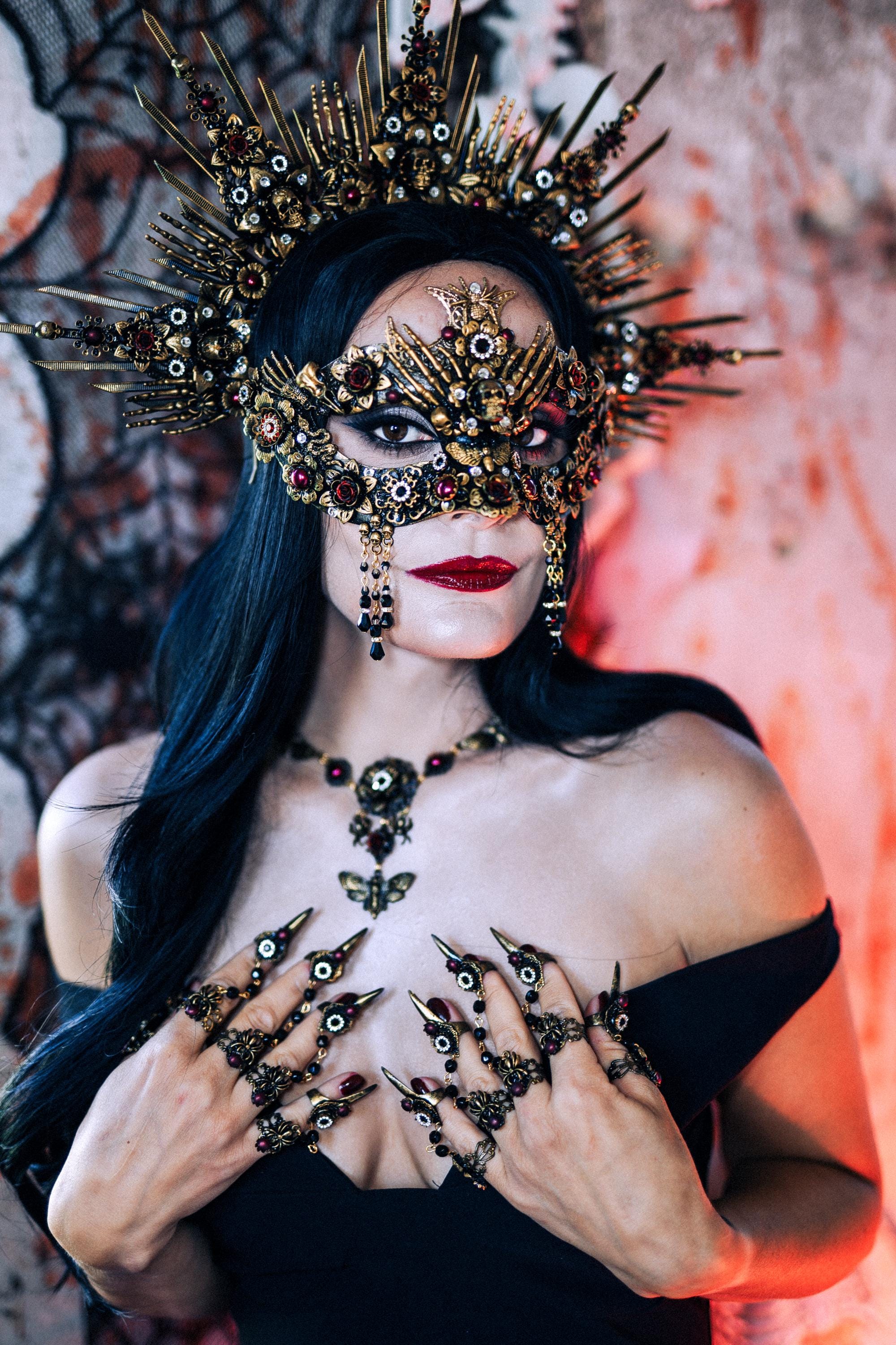 Dark Goddess Mask