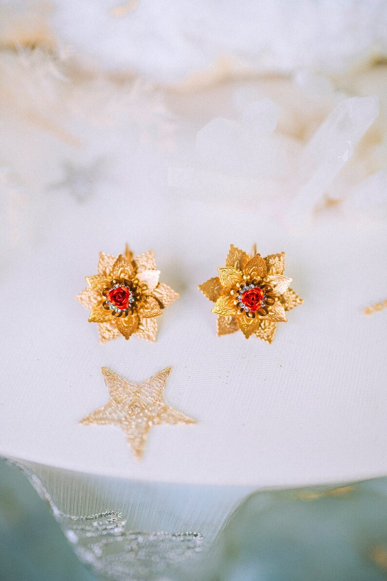 Flower earrings Festival earrings Gold earrings Summer earrings Flower jewellery Wedding accessories Red earrings Bridal earrings Boho zdjęcie 2