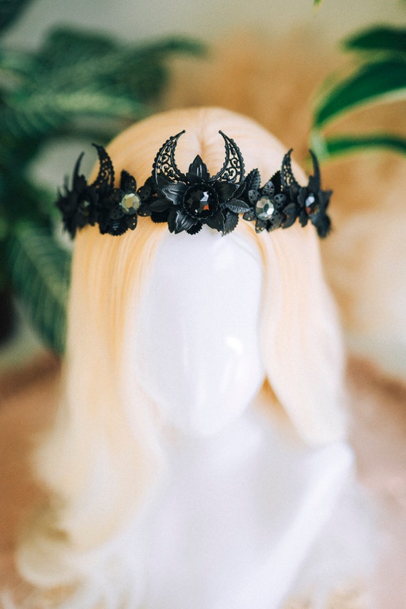 Midnight Crescent Moon Floral Tiara Black Goddess Crown  display picture 3