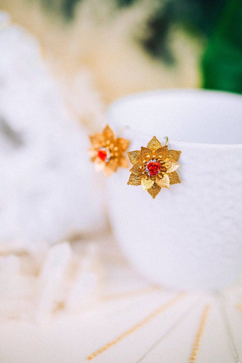 Flower earrings Festival earrings Gold earrings Summer earrings Flower jewellery Wedding accessories Red earrings Bridal earrings Boho zdjęcie 1