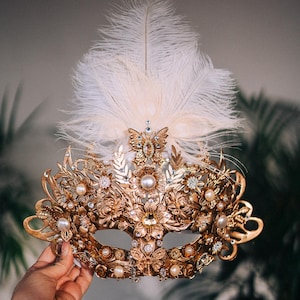Goldene Göttin Feder Maskerade Maske Perle verschönert Luxus Karneval Accessoire Bild 9
