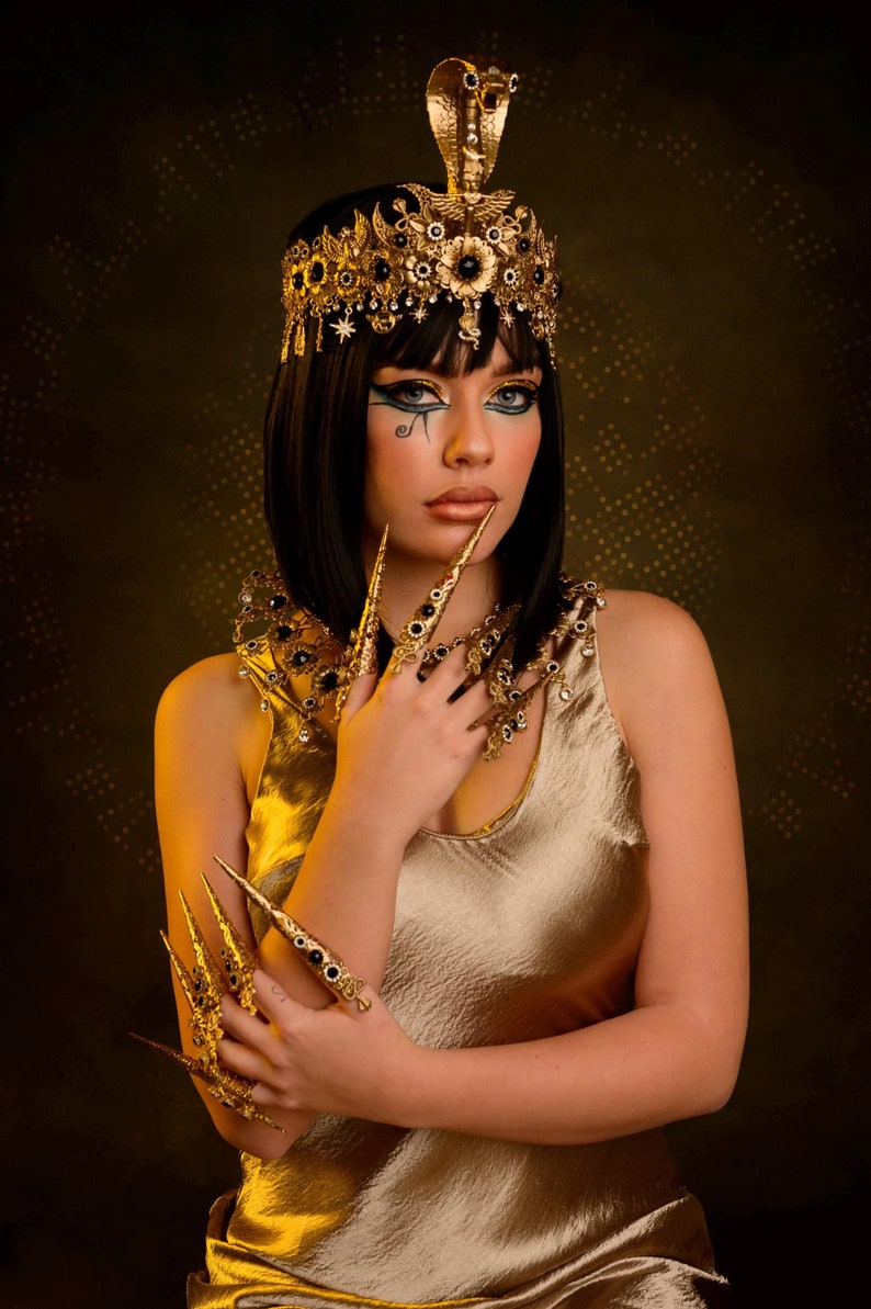 Gold Cleopatra crown