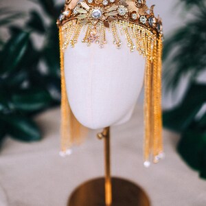 Accessoire de costume royal Cléopâtre couronne d'or de déesse égyptienne image 16