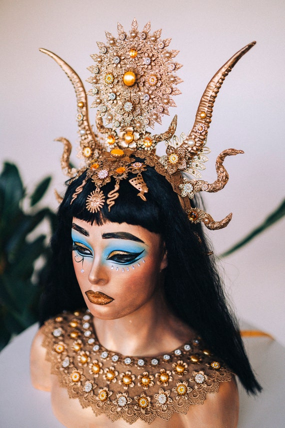 Collana Cleopatra Collana egiziana in oro Collana girocollo in oro Gioielli  egiziani Principessa egiziana Costume di Halloween Accessori per gioielli -   Italia