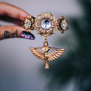 Accessoire de costume royal Cléopâtre couronne d'or de déesse égyptienne image 13