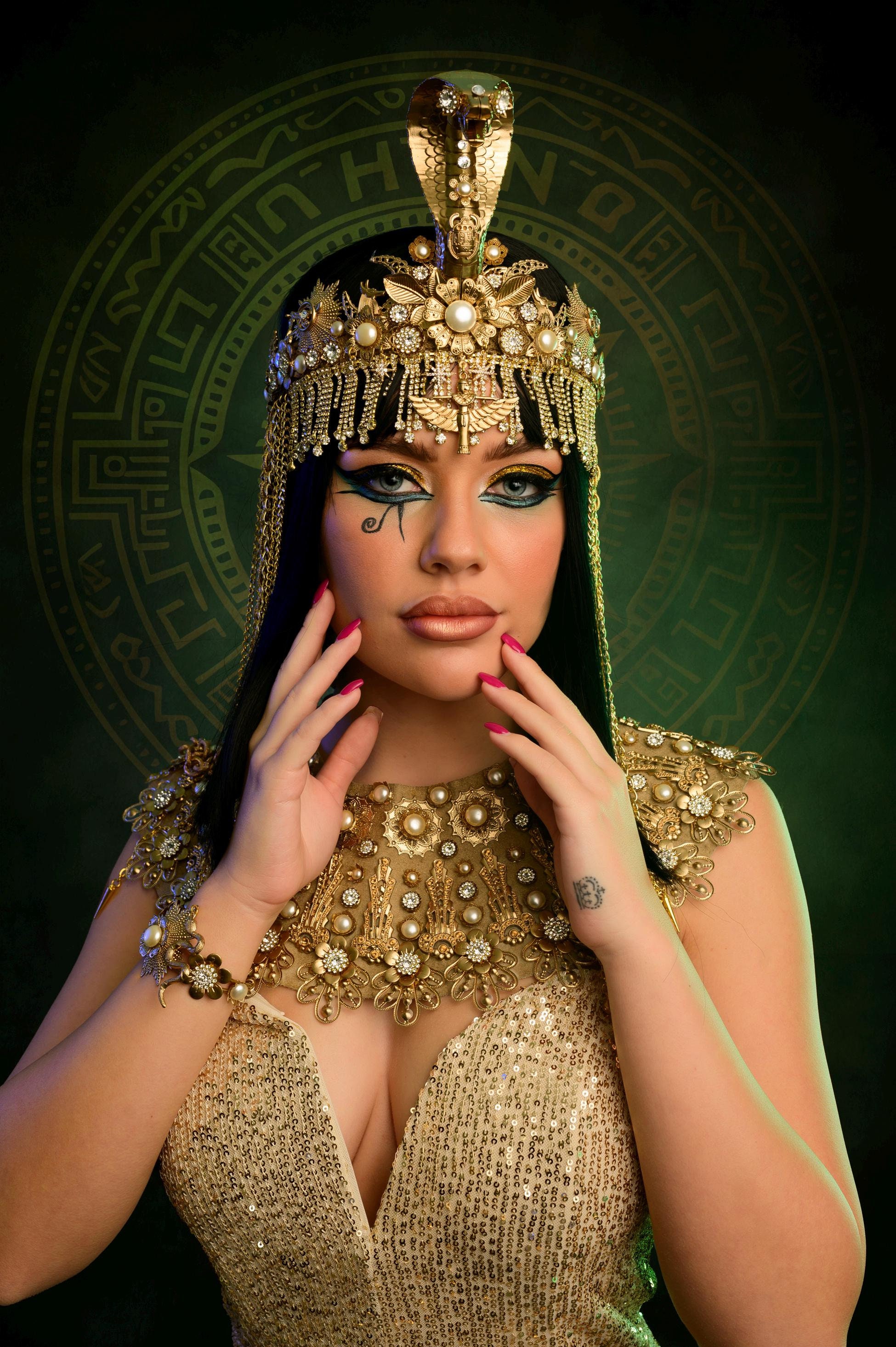 Cleopatra Costume Crown, Egyptian Headdress, Gold Snake Tiara, Halloween Headpiece, Mardi Gras Crown, Festival Queen Tiara, Carnival Crown