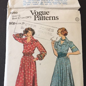 RARE Vintage 1970s Vogue Sewing Pattern No 9269 Misses&#39; Loose Fitting Dress in Size 12 (34” Bust) -Mid-knee or Evening Length Cut & Complete