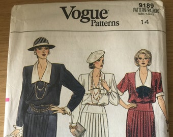 RARE Uncut Vintage 1985 Vogue Sewing Pattern No 9189 for a Misses' Pullover Dress in Size 14 - 1980s Elegant Fashion -Collectable Pattern