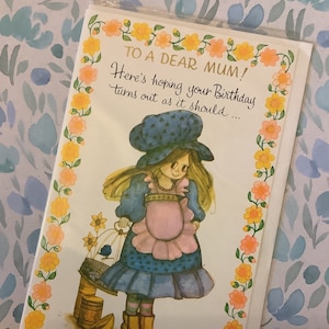 EXTRÊMEMENT RARE Rétro/vintage des années 1970 « À une chère maman ! Carte d'anniversaire - Jolie fille de style kitsch des années 1970 & Design Bluebird - Carte rétro délavée