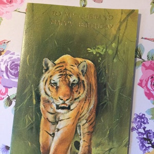 Cartão EXTREMAMENTE RARO Vintage/Retro por volta de 1970 'Para meu marido feliz aniversário' - Impressionante design de tigre - Retro/Vintage/Tiger Loving Husband