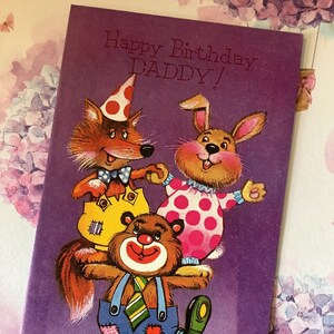 Cartão de aniversário raro, vintage/retro, da década de 1960, "Feliz Aniversário, Papai!", com 4 dobras, com design fofo de coelho, raposa e urso, criado por John Patience, fã de circo.
