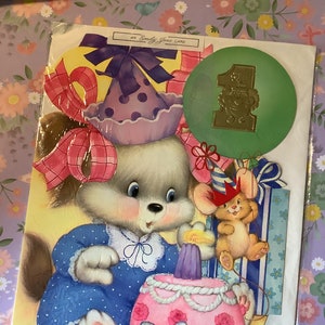 RARO Grande Vintage/Retro Circa 1970s ADORÁVEL Cartão de 1º Aniversário - Design Fofo e Kitsch de Cachorro e Rato - Cartão de Aniversário Divertido - Cartão de Adereço de Filme