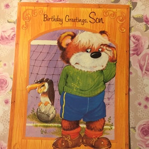 Cartão Vintage/Retro EXTREMAMENTE RARO por volta dos anos 1970 'Birthday Wishes Son' - Diversão, design retrô de futebol/futebol - Filho amoroso de futebol - Cartão nostálgico