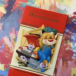 Cartão RARO Vintage por volta de 1970 'Com os melhores desejos em seu 18º aniversário' - Kitsch/Cute Retro Cat Mechanic Car e seus Ratos Aprendizes Design