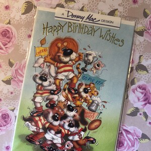 Cartão RARO Vintage Circa 1970s 'Happy Birthday Wishes' - Diversão, Design Animal Jogador de Rugby - Cartão Rugby/Retro/1970s/Amante de Animais - Nostalgia
