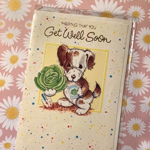 RARE vintage Circa 1980s Carte 'En espérant que vous vous rétablirez bientôt' - Mignon 'Jardinage' Dog Design - Sweet Greeting/Verse - Une carte à chérir