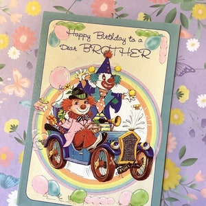 FABELHAFTE Vintage Circa 1970er Jahre 'Happy Birthday to a Liebe Brother' Karte - Niedliche Clowns im Auto Design von Ray Cresswell - Clown/Retro Fan Brother
