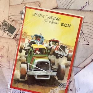 Cartão RARE Vintage/Retro 1980 Demolition Derby/Banger Racing com tema 'Saudações de aniversário para um querido filho' - Cartão retrô - Cartão divertido e nostálgico