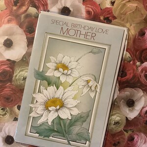 Tarjeta Vintage Circa 1980s 'Special Birthday Love Mother' con un diseño de margarita muy bonito y verso dulce y sentimental - Una tarjeta para atesorar