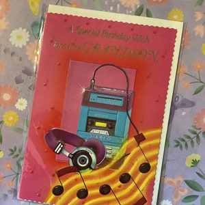 Cartão RARE True Vintage/Retro Circa 1980s 'Um desejo especial de aniversário para um belo neto' - Design temático musical - Cartão de amante de música/Retro/1980