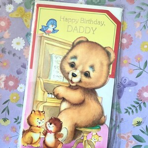 希少な本物のヴィンテージ/レトロ 1970 年代頃の「ハッピーバースデー、パパ」カード。かわいいピアノを弾くクマや他の動物のデザイン - 楽しくて懐かしいカード
