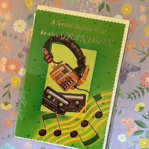 RARE véritable carte vintage/rétro des années 1980 « Un souhait d'anniversaire spécial pour un beau petit-fils » - conception sur le thème de la musique - carte pour les amoureux de la musique/rétro des années 1980