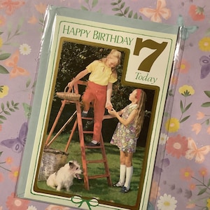 Cartão RARO Vintage/Retrô Circa 1970 'Feliz Aniversário 7 Hoje' - Cartão com Foto Retro para Garotas Bonitas - Um Cartão para Guardar - Cartão Nostálgico - Cartão de Adereço de TV