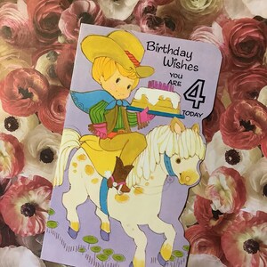 EXTREM SELTENE Vintage/Retro Circa 1960er Jahre 'Birthday Wishes You Are 4 Today' Karte Cute Cowboy auf einem Pferd Design -Sweet Verse -Card To Treasure