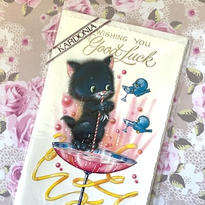 ZELDZAME vintage kaart 'Wishing You Good Luck' uit circa jaren 1970 - superleuke retro kat in een champagneglas en Bluebirds-ontwerp - ongebruikelijk, kitsch-kaart