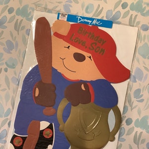 Circa anni '90 Vintage inutilizzato 'Birthday Love, Son' Donny Mac Card Cute Baseball Playing Bear Design - Simple Greeting - Baseball Loving Son