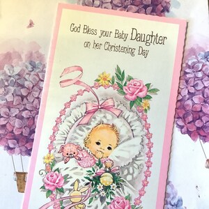 RARE vintage Circa 1960s « Dieu bénisse votre petite fille le jour de son baptême » carte Super Cute Baby Girl Design - Sweet Verse - vintage Lovers