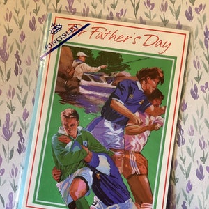 Biglietto d'auguri vintage/retrò, inutilizzato, anni '80 circa, "Per la festa del papà" - Tema sportivo - Design con calcio, rugby e pesca - Fab Verse - Papà amante dello sport