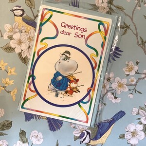 Raro e insolito biglietto di compleanno vintage anni '70 "Saluti caro figlio" - Divertente, retrò "Busking Hippo and Cat Design" - Biglietto per figlio che suona il violino