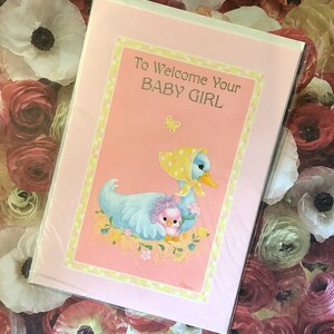 RARA cartolina vintage/retrò degli anni '80 'Per dare il benvenuto alla tua bambina' - ADORABILE mummia anatra e cucciolo di anatroccolo - dolce saluto - cartolina nostalgica