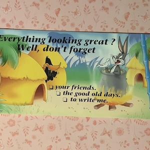 ESTREMAMENTE RARO Vintage 1997' 'Looney Tunes' Bugs Bunny & Daffy Duck' Cartoon Story Biglietto di amicizia vuoto - Warner Bros. -Cartolina divertente e nostalgica