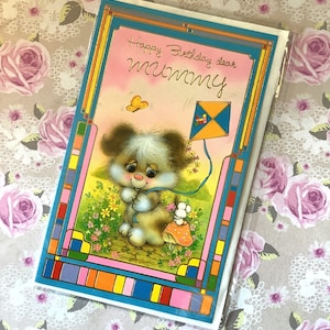 Cartão de aniversário vintage raro por volta dos anos 1970 'Feliz aniversário, querida mamãe!' - Design fofo e kitsch - Cachorro empinando pipa - Verso doce - Mamãe que ama cachorro