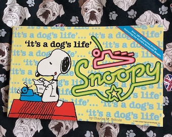 RARE Vintage 1981 'snoopy Treasury ' by Charles M. Schulz - Large