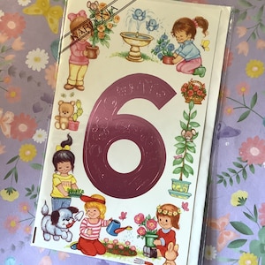 Cartão de aniversário raro vintage/retro por volta dos anos 1980 '6 Today' - Design de garotinhas fofas fazendo jardinagem - Cartão de verso doce - Cartão nostálgico