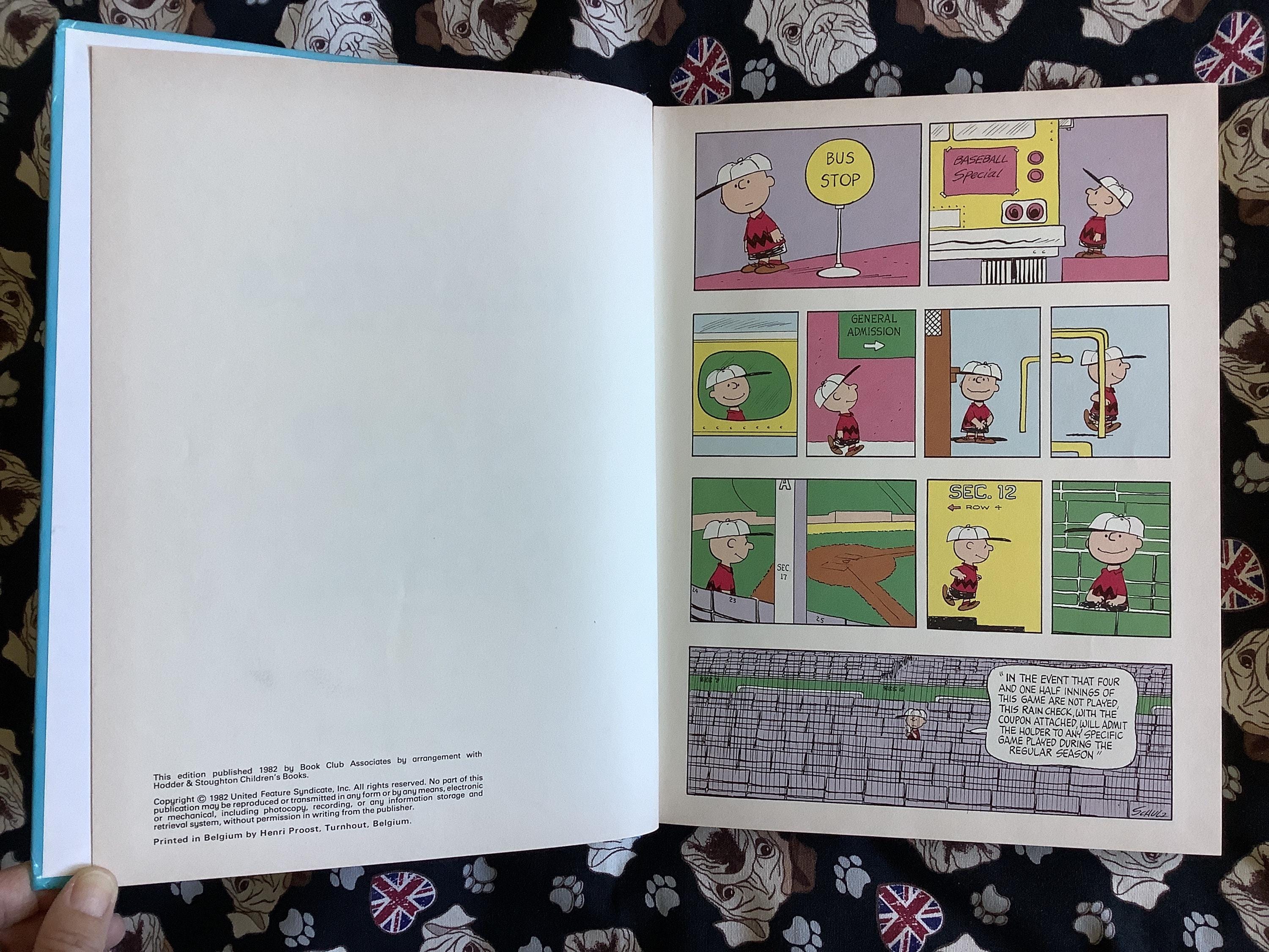 SNOOPY TREASURY Charles M. Schulz 洋書1982 Peanuts Treasury