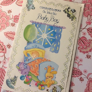 ZELDZAME Vintage/Retro Circa jaren 1970 'Gefeliciteerd met je nieuwe babyjongen' kaart - schattig ontwerp - mooi sentimenteel vers - retro liefhebbende ouders