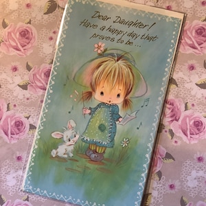 Cartão de aniversário raro retrô/vintage por volta dos anos 1970 'filha' - design super fofo e kitsch para meninas - cartão vintage/retro amoroso para filha - nostálgico