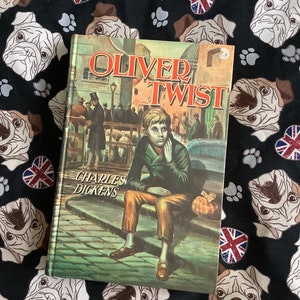 Oliver Twist by Charles Dickens. Bancroft Classics Hardback 