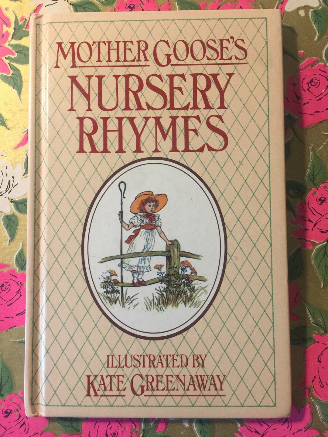 希少なヴィンテージ1985年『マザーグースの童謡』ハードカバー本