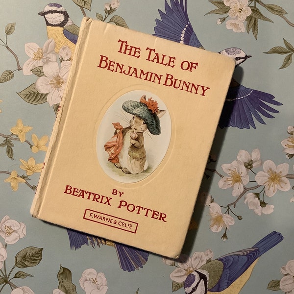 Beautiful Vintage circa 1970s Beatrix Potter Book called 'The Tale Of Benjamin Bunny' in hardback - STUNNING Colour Illustrations -Book Gift