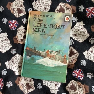 RARE 1971 Vintage Children&#39;s Book People At Work &#39;The Life-Boat Men&#39; Ladybird Book in Hardback - Unusual & Retro Birthday Gift - Nostalgia