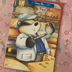 RARE carte d'anniversaire vintage des années 1990 « With Love For You, Grandad » - Conception mignonne de blaireau de fromager - grand-père amateur de fromage - décorée à l'intérieur