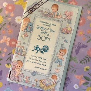 RARE Vintage/Retro Circa 1980 'Congratulazioni per il nuovissimo figlio' Card - Super Cute Design - Citazione di John Ruskin - Retro/Vintage Lovers