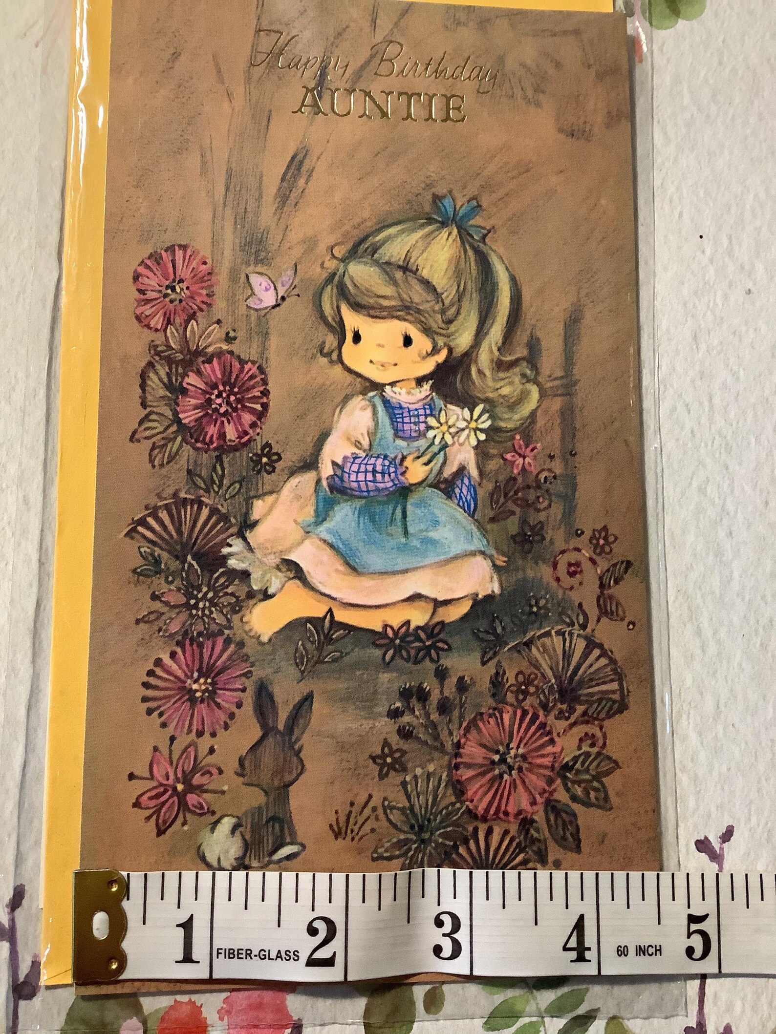 RARE Vintage Circa 1970s Happy Birthday Auntie' Card - STUNNING Girl ...