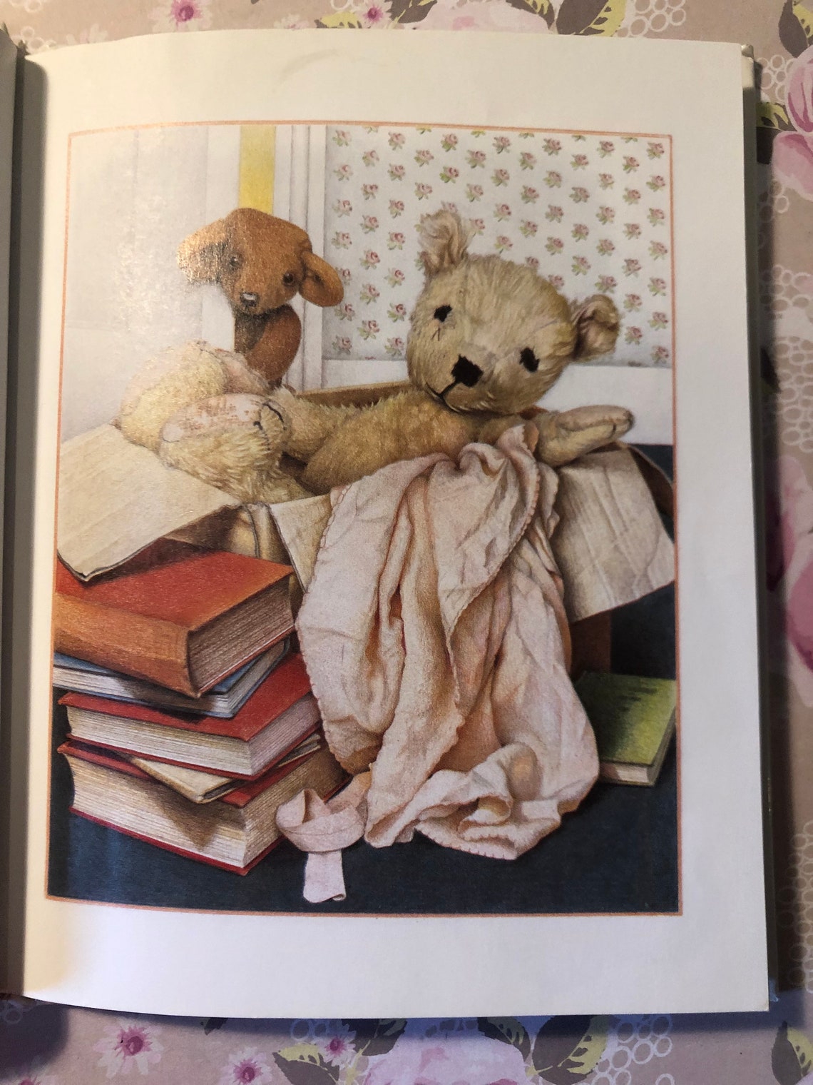 old bear by jane hissey old bear by jane hissey
